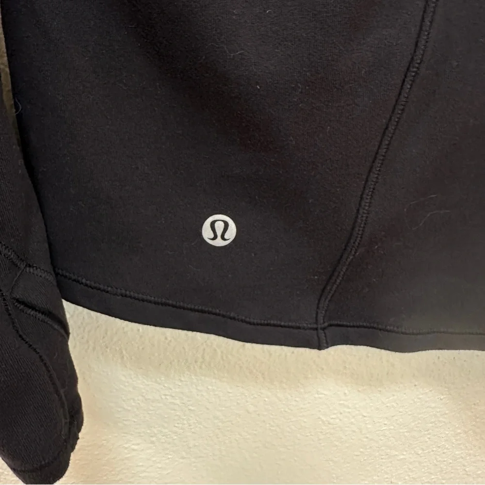 lululemon athletica lululemon it